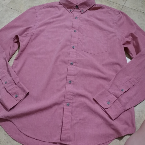 2 Men's Button Up Dress Shirts - Picture 2 of 16